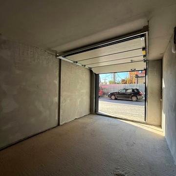 Юліана Пелеша вул., 3