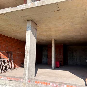 Данила Галицького вул., (Будинок)