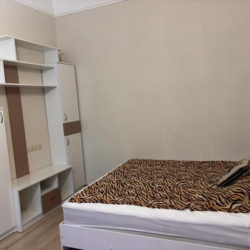 Велика Китаївська вул., 108