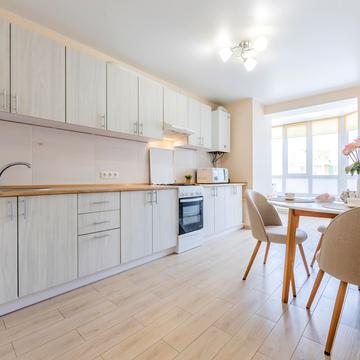 Жулянська вул., 2-Б