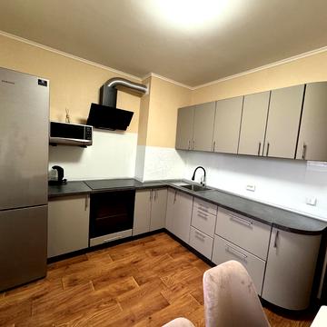 Балтійський пров., 1