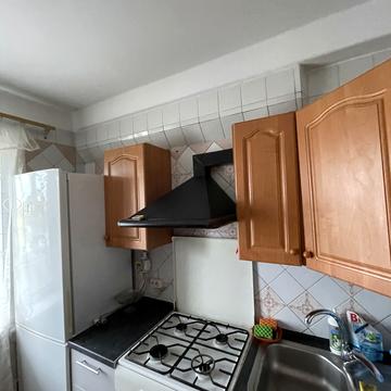 Левка Лукяненка вул. (Маршала Тимошенка), 1