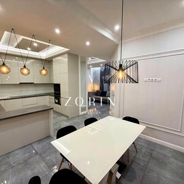 Сімферопольська вул., 2-М