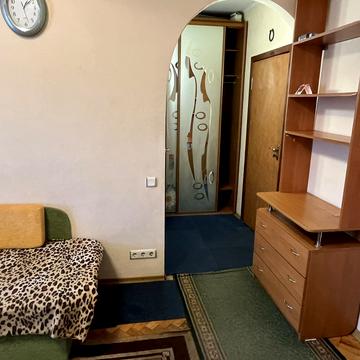 Василя Жуковського вул., 3