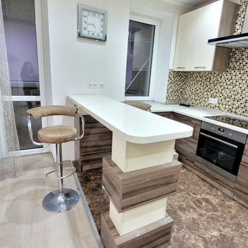 Героїв Харкова просп. (Московський), 128а