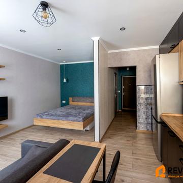 Боголюбова вул., 33