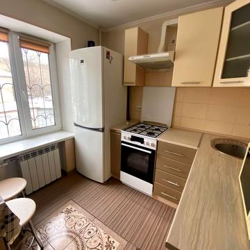 Івана Котляревського бульв. (Праці), 10