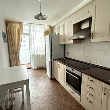 Драгоманова вул., 2-А