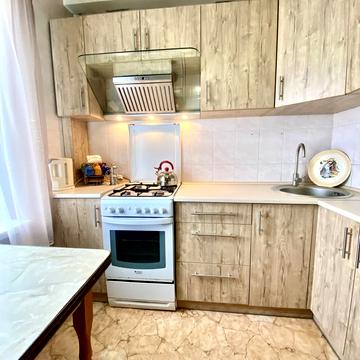 Сорочинська вул. (Новгородська), 12