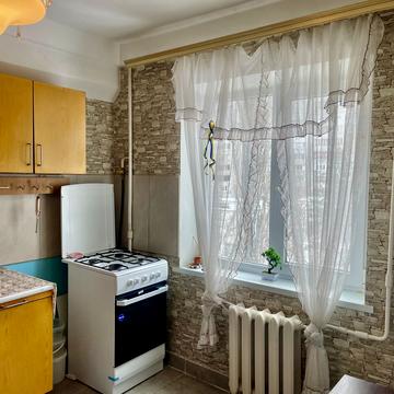 Микільсько-Слобідська вул., 4-Б