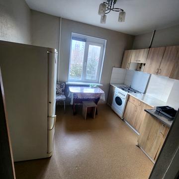 Сімї Глодан вул., 53