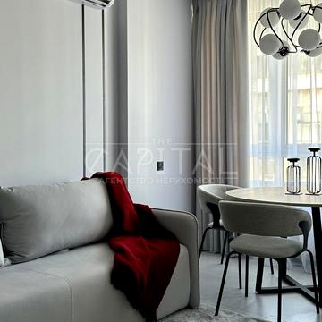 Салютна вул., (Будинок 02301-02303)