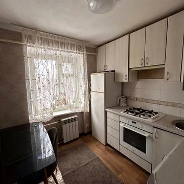 Коцюбинського просп., 30