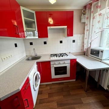 Героїв Харкова просп. (Московський), 214/1