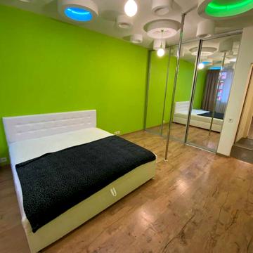 Василя Симоненка вул., 5-А