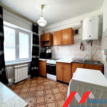 Оболонський просп., 37