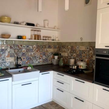 Амосова вул., 62