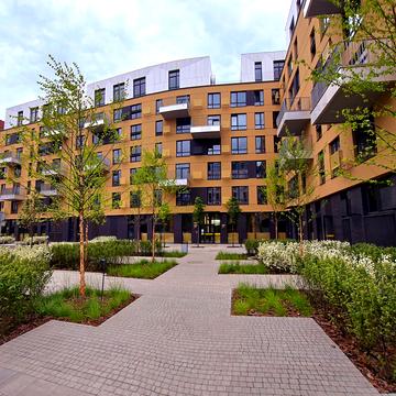 Салютна вул., 2к25