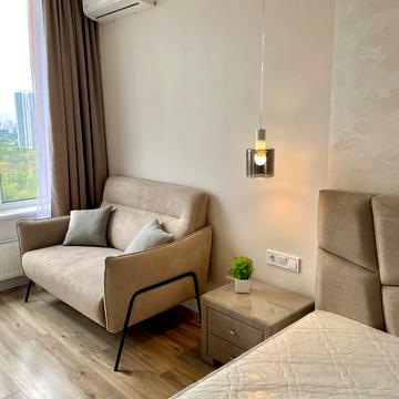 Дніпровська набережна вул., 20-Б