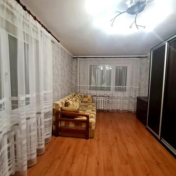 Волинська вул., 2