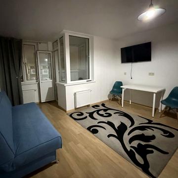 Приміська вул., 24