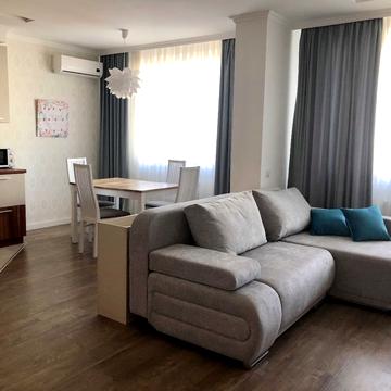 Патріарха Мстислава Скрипника вул., 40