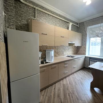 Прохоровська вул., 1/3