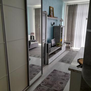 Владислава Бувалкіна вул., 60