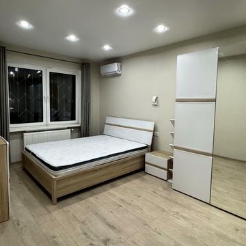 Єлизавети Чавдар вул., 38-Б