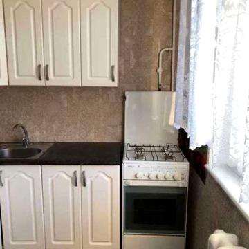 Зодчих вул., 74