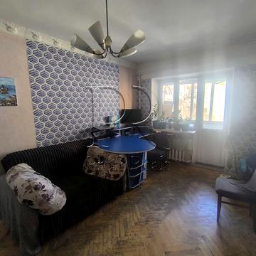 Смілянська вул., 1