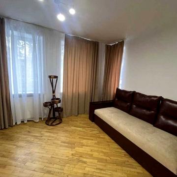 Михайла Котельникова вул.