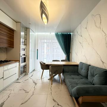 Гетьмана Мазепи вул., 11а