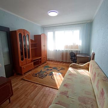 Метробудівників вул., 32