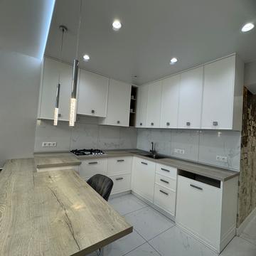 Слави бульв., 45-Б