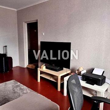 Депутатська вул., 30