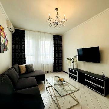 Шота Руставелі вул., 44