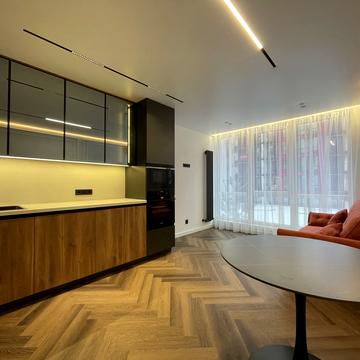 Романа Левицького вул., 4