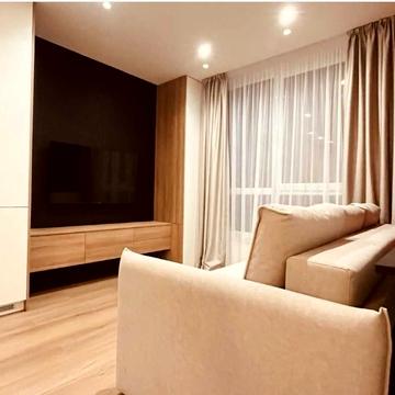 Євгена Коновальця вул., 37-А