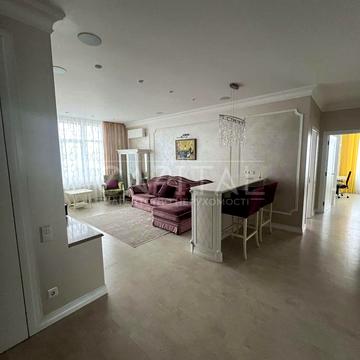 Андрія Верхогляда вул. (Михайла Драгомирова), 7