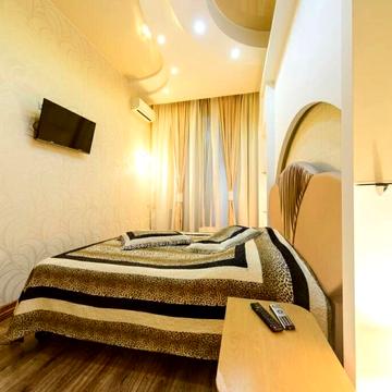 Олеся Гончара вул., 20/21