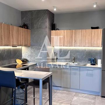 Львівська вул., 15