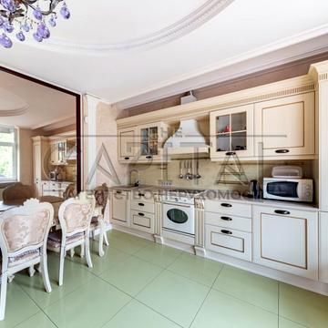 Старонаводницька вул., 6-Б