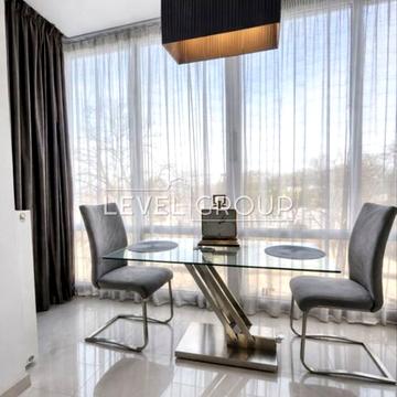 Івана Мазепи вул. (Січневого Повстання), 8