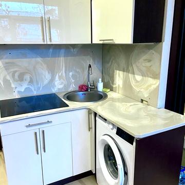 Харківська вул., 8