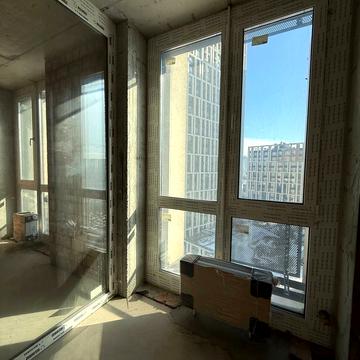 Зарічна вул., 4