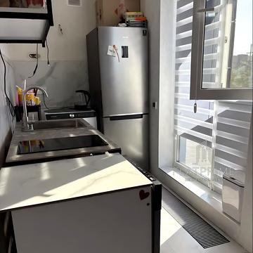 Одеська вул., 37