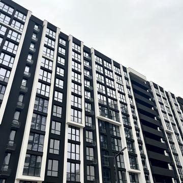 Романа Левицького вул., (Будинок 7)