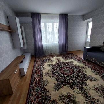 Архітектора Старова вул., 10