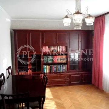 Лариси Руденко вул., 10-В